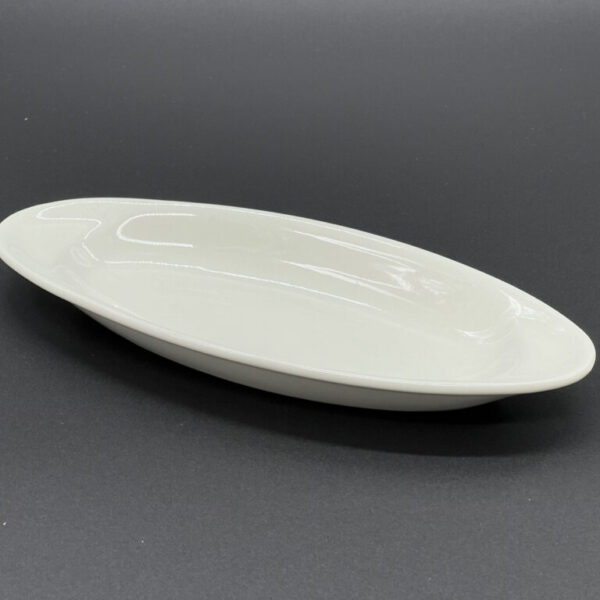 Cameo Banana Boat Plate (21cm / 8.25")