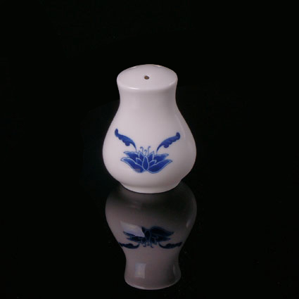 Cameo Blue Salt Shaker (12pcs) @ ?1.20 + vat each