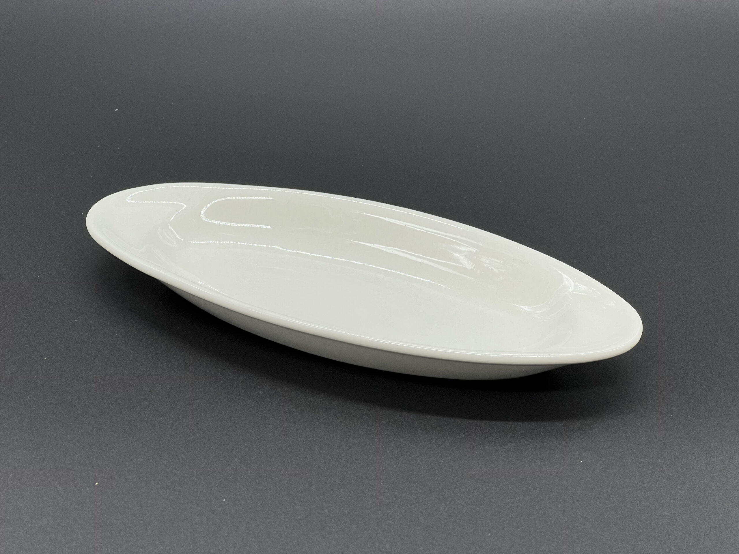 Cameo Banana Boat Plate (21cm / 8.25") (6pcs) @ ?0.88 + vat each